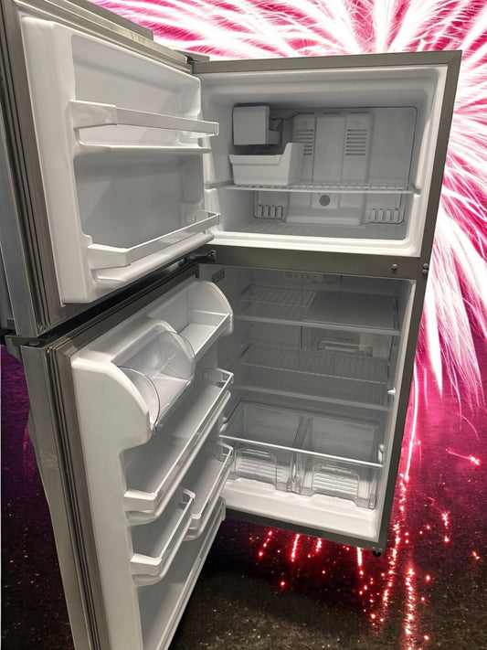 Whirlpool 18 Cu. Ft. Top Freezer Refrigerator