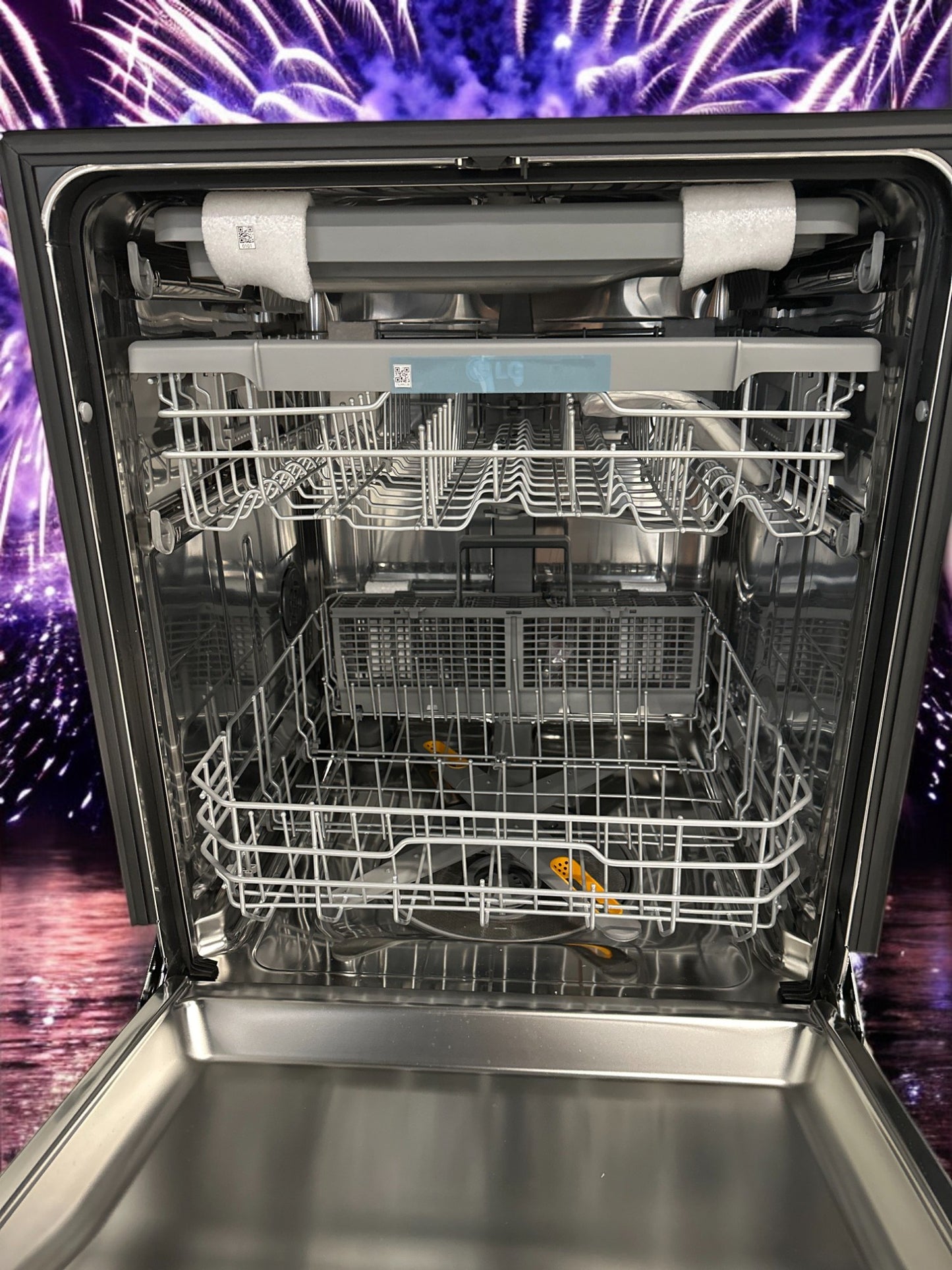 LG 24-Inch Smart Top-Control Dishwasher