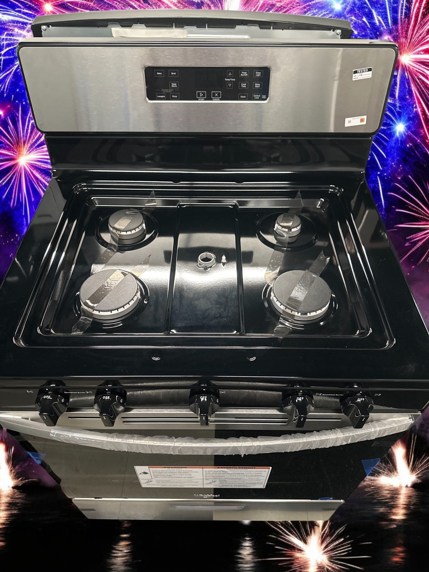 Whirlpool 5.1 cu. ft. Freestanding Gas Range with Edge-to-Edge Cooktop